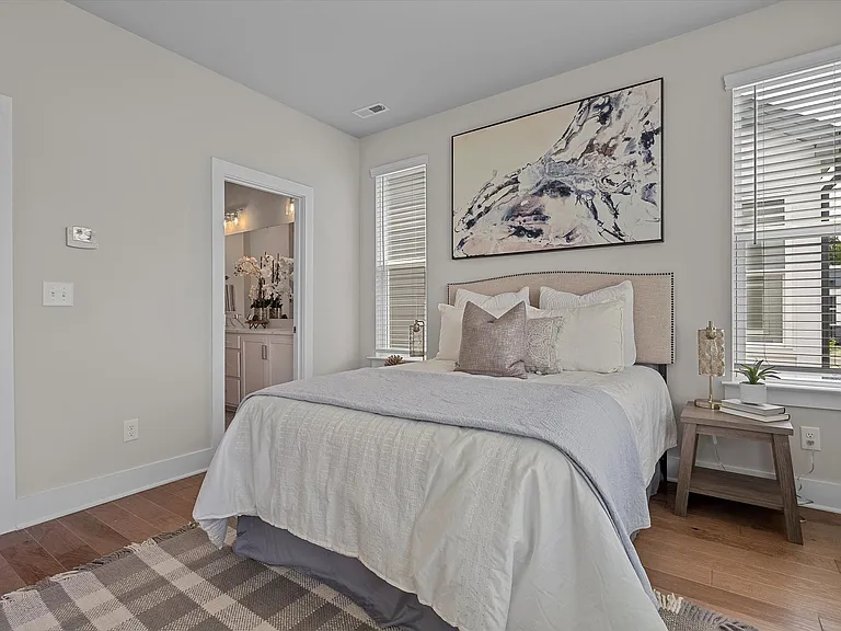 4201 Bryant Terraces Dr — Photo 14