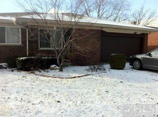 26017 Eureka Dr, Warren, MI 48091