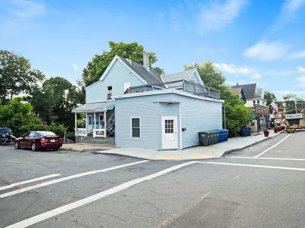 133 Spruce St, Leominster, MA 01453