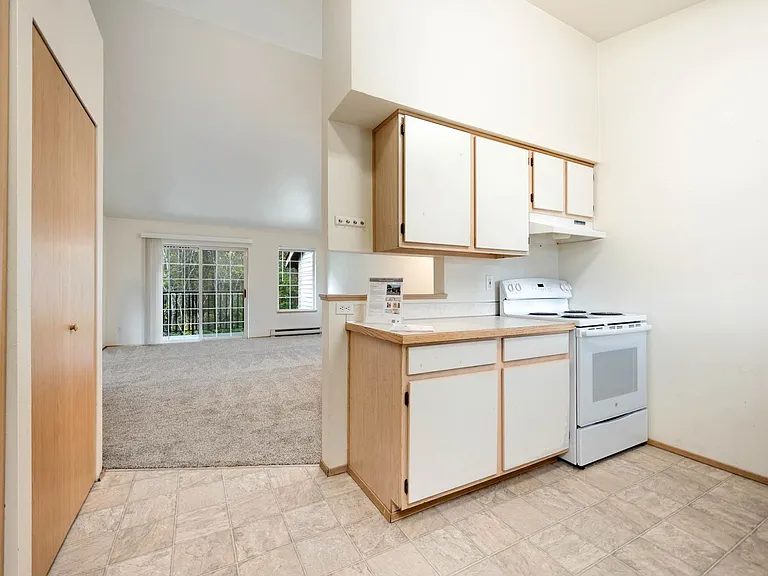 3206 W Maplewood Ave — Photo 6