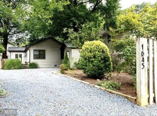 1645 Fairhill Dr, Edgewater, MD 21037