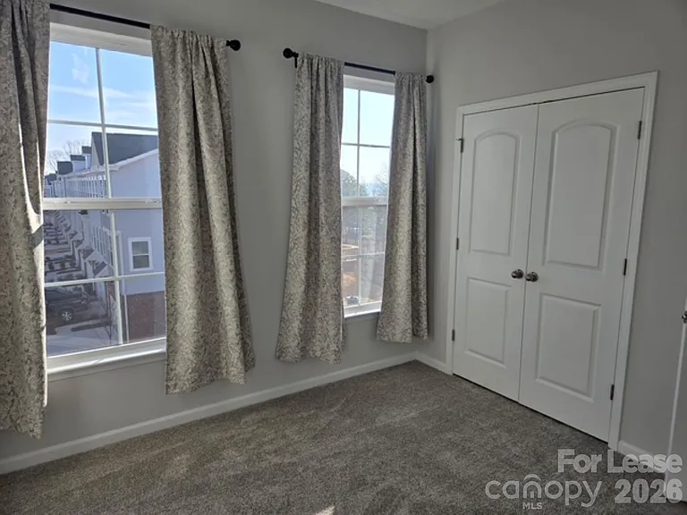 6997 Waterstone Dr — Photo 33