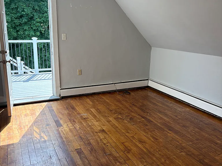 149 Union St #5 — Photo 1