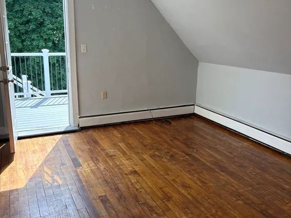 149 Union St #5, Rockland, MA 02370
