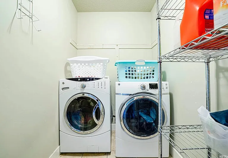 789 W Star Spangled Dr — Photo 18