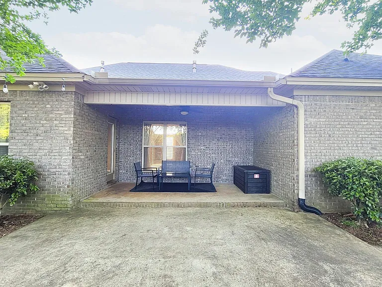 610 Coleman Way — Photo 16
