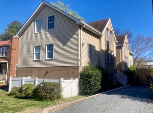13 Sunset Dr, Alexandria, VA 22301