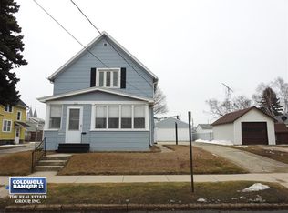 1133 S 24th St, Manitowoc, WI 54220