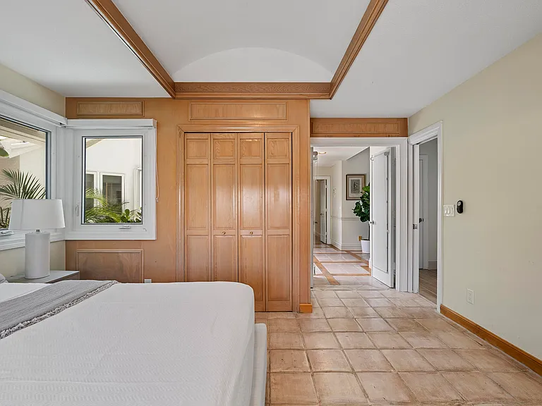 10252 Shireoaks Ln — Photo 28
