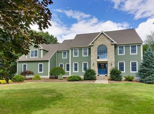 144 Pleasant St, Northborough, MA 01532