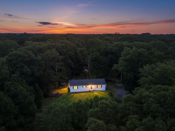 2nd image of 20410 Chingville Rd