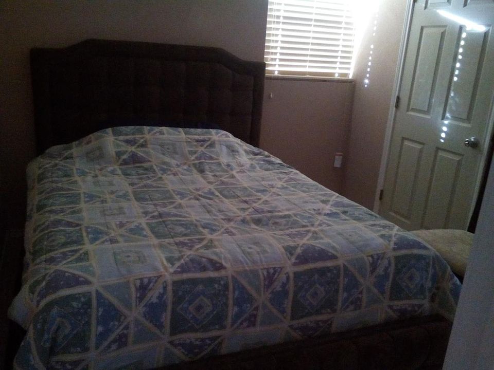 1st image of 200 Clark Ln