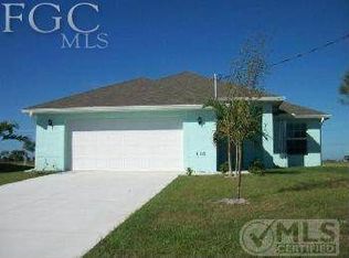 610 NW 7th Pl, Cape Coral, FL 33993