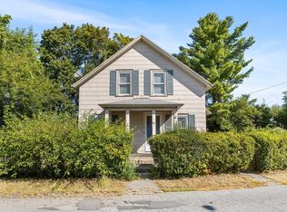 41 Devine Ave, Lowell, MA 01852