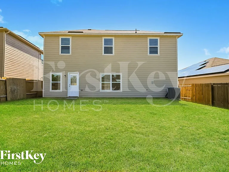 14281 Bridgeview Ln — Photo 15