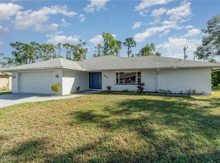 8820 Fordham St, Fort Myers, FL 33907
