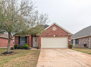 2823 Long Grove Ln, Richmond, TX 77469