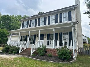 4204 Willow Lake Rd, Raleigh, NC 27616