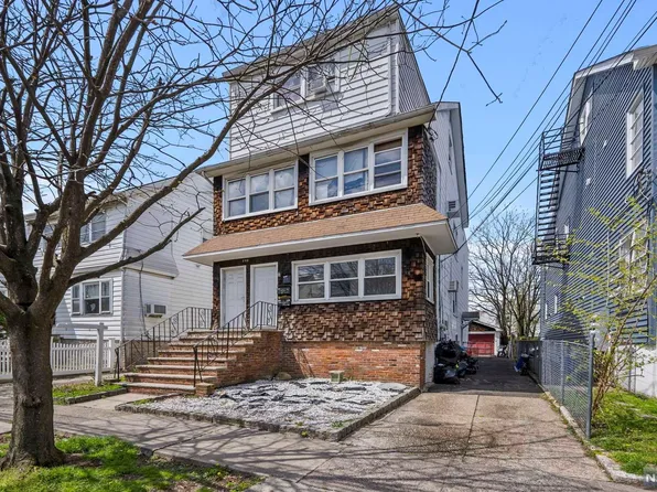 205 N 16th St, Bloomfield, NJ 07003