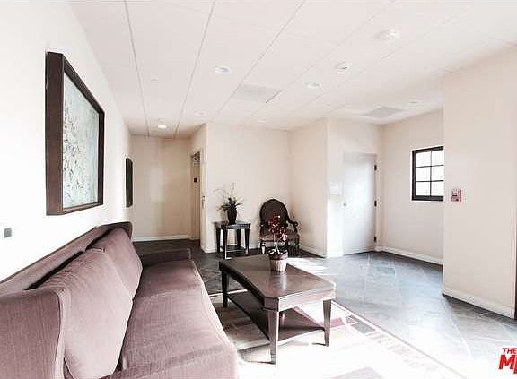5th image of 957 S Wilton Pl APT 5