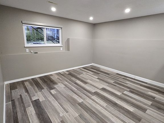 4th image of 35257 McKinley Dr #Basement