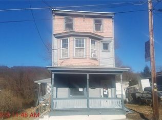 355 W Ridge St, Lansford, PA 18232