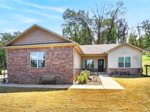 10405 Arroyo Ln, Dardanelle, AR 72834