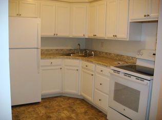 2926 30th Ave APT 3R, Astoria, NY 11102