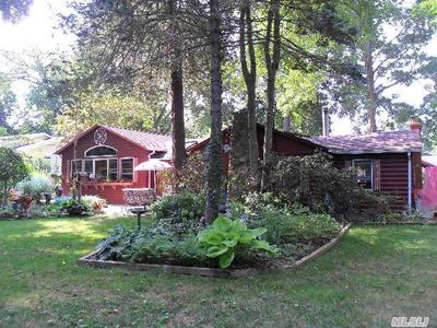 98 Crestwood Rd, Rocky Point, NY, 11778
