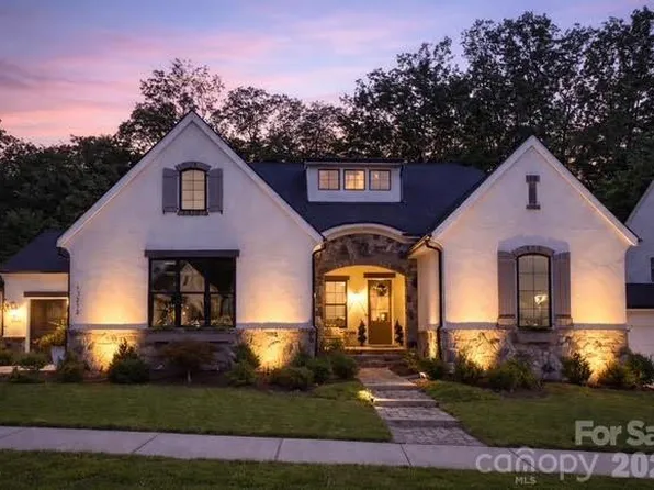 13212 Oak Farm Ln, Huntersville, NC 28078