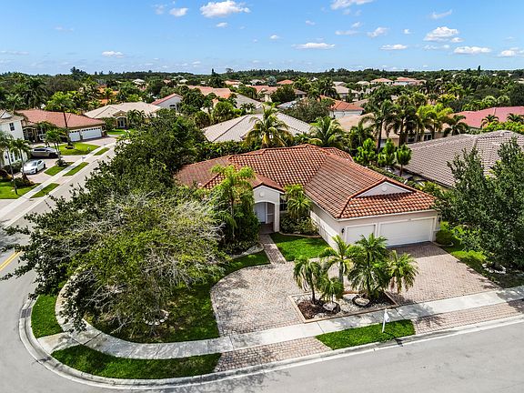 3rd image of 1150 SW 189TH Avenue