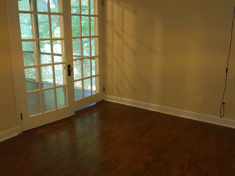 2998 Carriage Dr — Photo 8