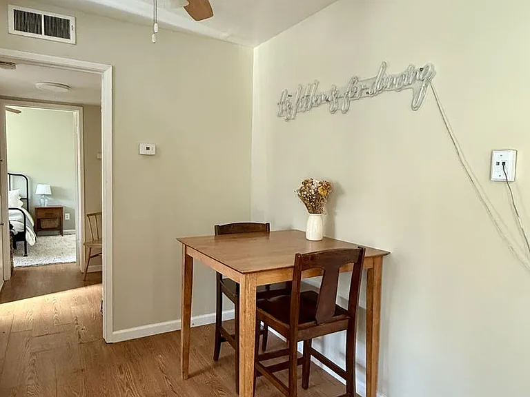 2210 T St — Photo 9