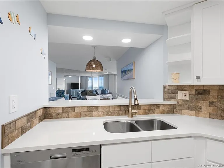 3880 N Highway A1a Hwy #802 — Photo 4