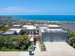 8244 Prestwick Dr, La Jolla, CA 92037