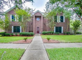1906 Timber Creek Dr, Pearland, TX 77581