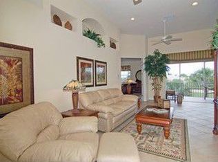 10492 Autumn Breeze Dr APT 202, Estero, FL 34135