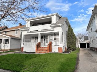 2085 Chesterland Ave #UP, Lakewood, OH