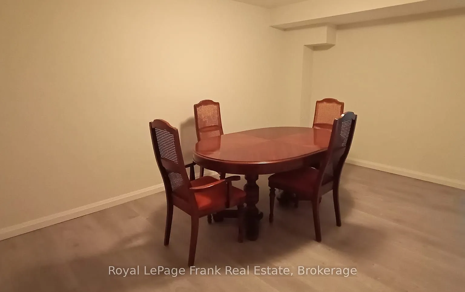 2 bed, $1,800 — Photo 3