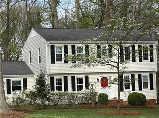 5504 Garden Lake Dr, Greensboro, NC 27410