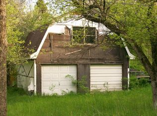 128 Equinunk Creek Rd, Lakewood, PA 18439
