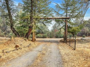 900 Plum Dr, Pilot Hill, CA 95664