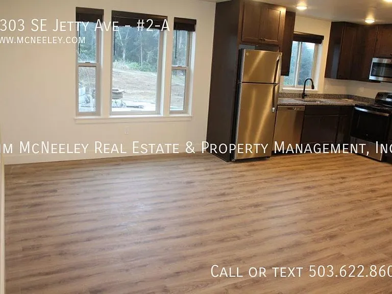 1303 SE Jetty Ave #2-A — Photo 5