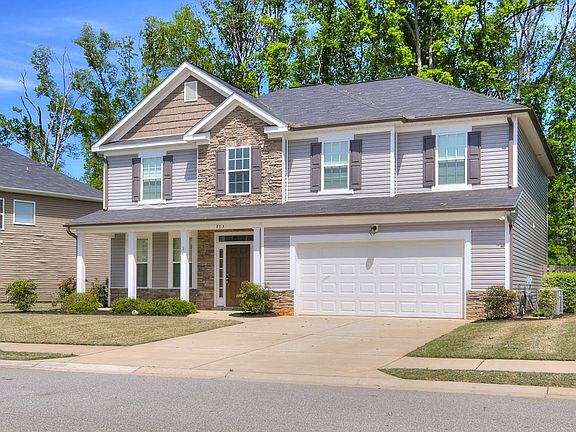 3rd image of 803 Williford Run Dr