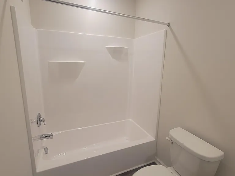 6724 Cardiff Dr — Photo 21