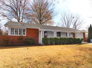 1817 Westridge Dr, Cape Girardeau, MO 63701