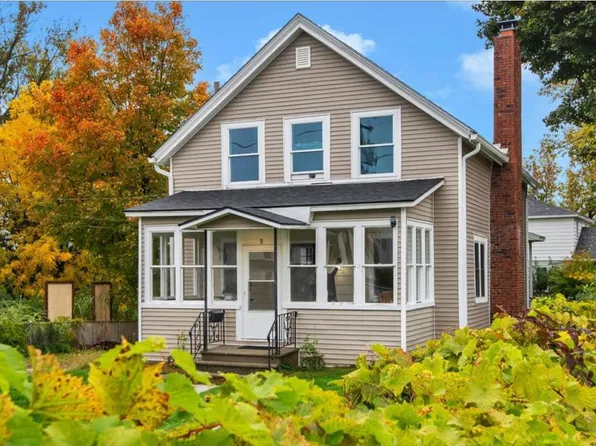 5 Nason Street, St. Albans City, VT 05478-2309