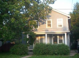 159 N 4th St, Aurora, IL 60505