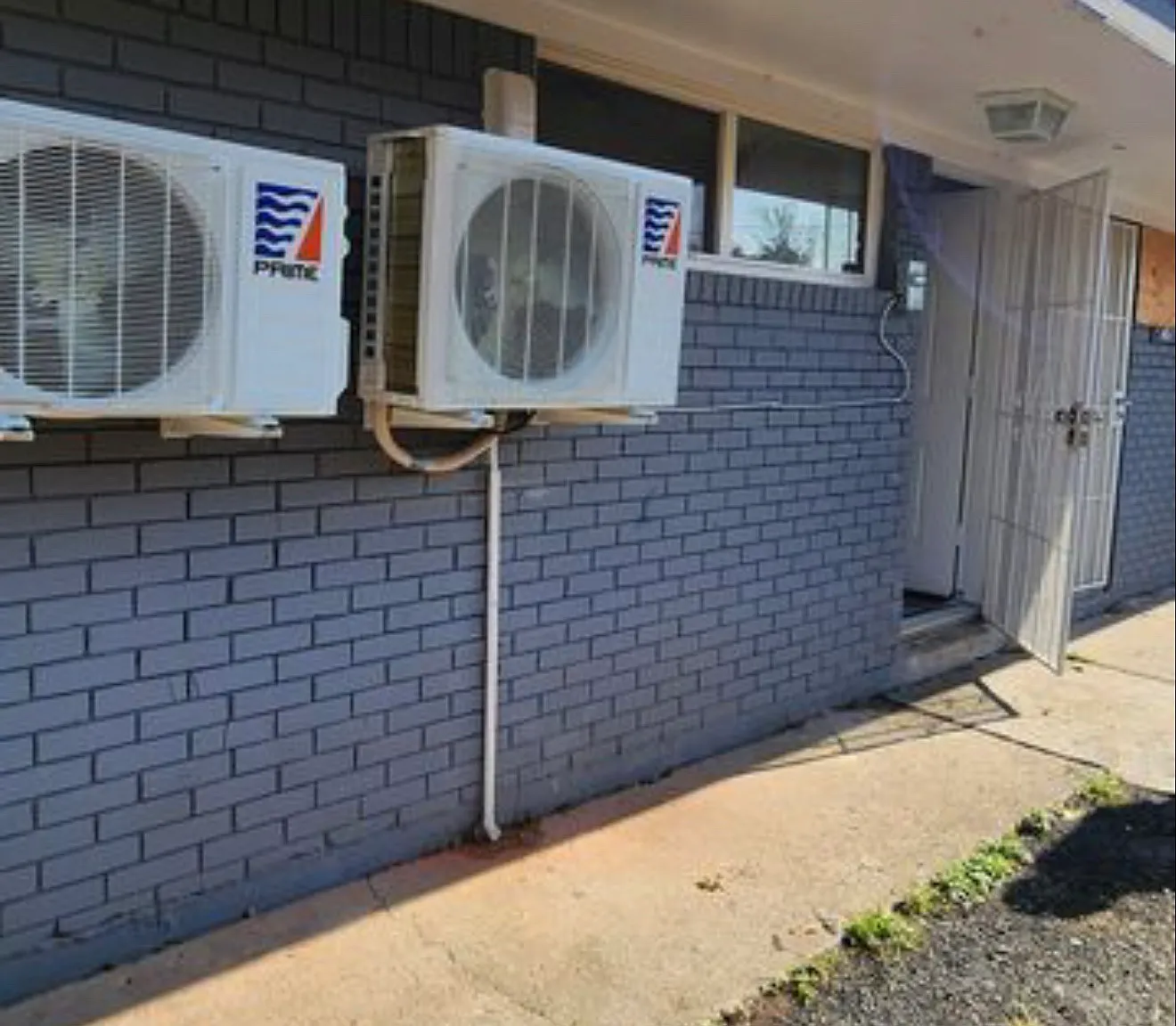 2 bed, 1000 sqft, $1,300 — Photo 3