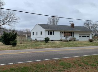 7204 Licking Springs Rd NE, Newark, OH 43055